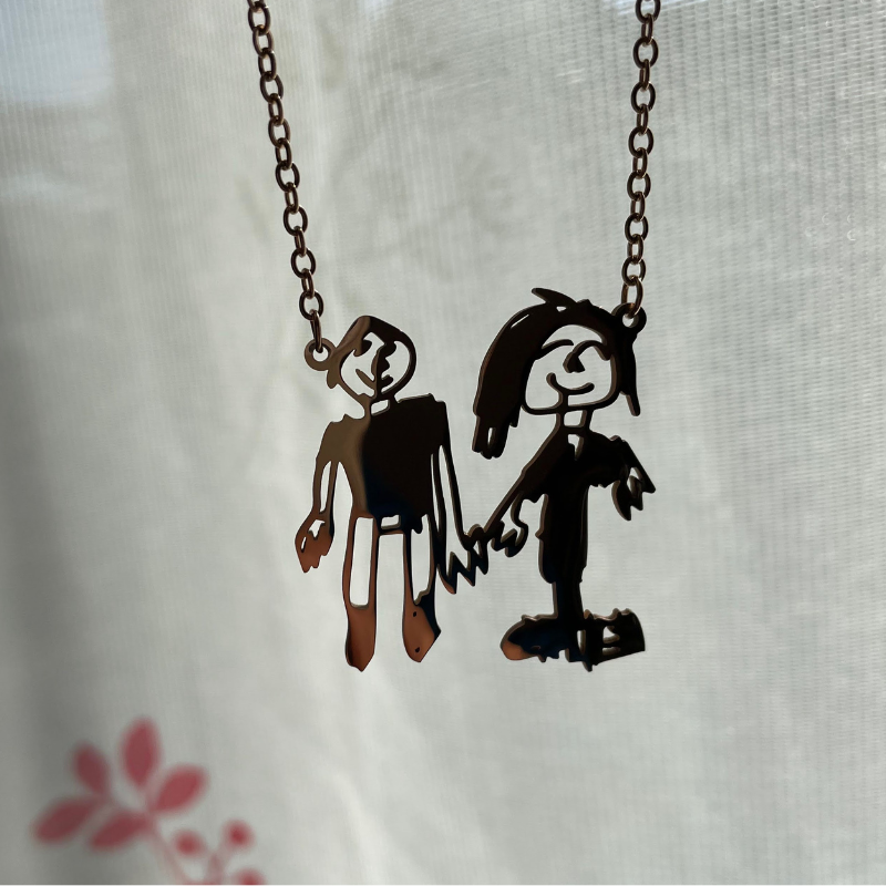 かけがえのない子供の絵を形にしたオリジナル オーダーメイドネックレス(コンプリケイテッド タイプ)