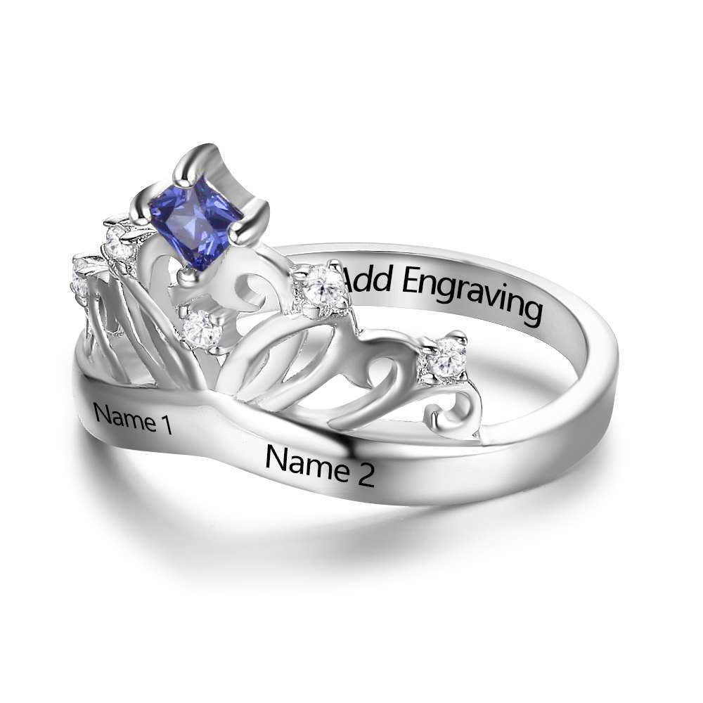 クラウンデザイン輝く人工ダイヤモンドの誕生石装飾 純度92.5％スターリングシルバー名前刻印リング 指輪